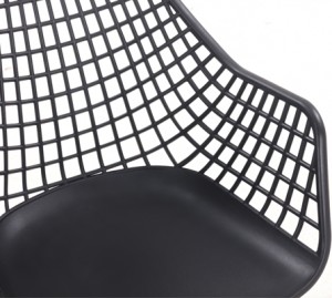 stoelen voor Eetkamer of Keuken in Retro Design met armleuningen